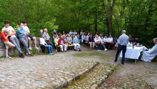 Image - P1030686_-_Lecture_Lettre_Laudato_Si-R.JPG