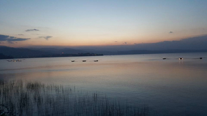 Image - Peche_Lampe_Coleman_Lac_Kivu.jpg